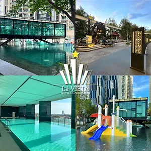 https://the-shoreresidences-by-la-vista.hotelsinmalacca.net